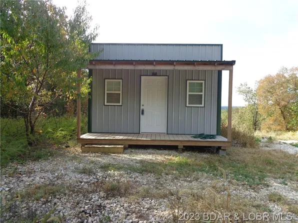 29418 Franklin Rd, Stover, MO 65078