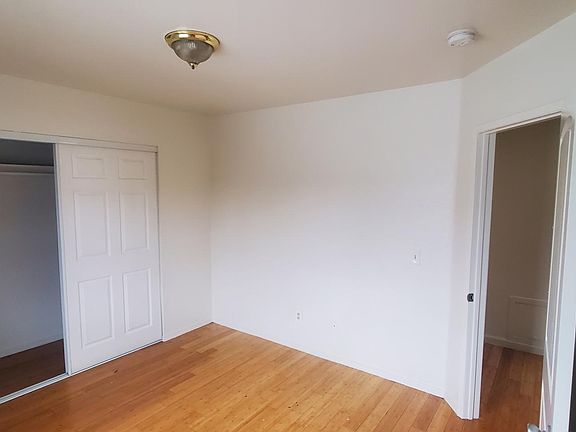 4th image of 3654 E 55th St
