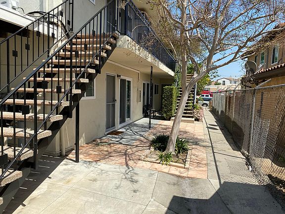 2nd image of 3-459 N Carmelo Ave #3