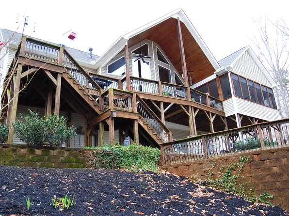 144 W Homestead Ln, Littleton, NC 27850