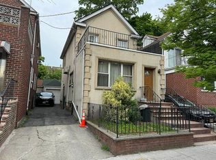 1613 E 15th St #1, Brooklyn, NY 11229