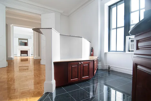 Rented by WAM Partners - William Moses Co. | media 100