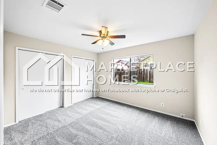 1001 Greenbriar Loop — Photo 12
