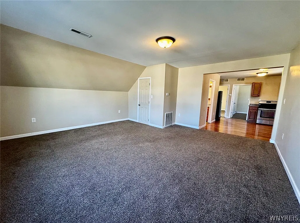 2 bed, 2.0 bath, 900 sqft, $1,100 — Photo 4