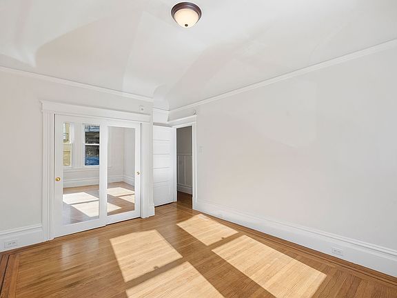 2nd image of 714 Bay St