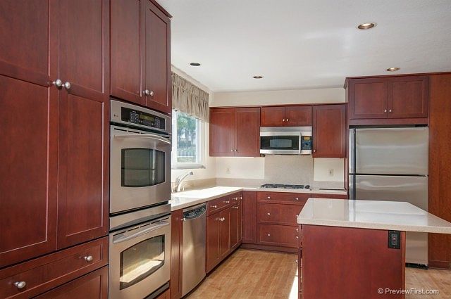 1st image of 9136 Grossmont Blvd