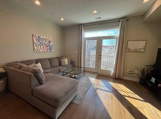 1910 Christian St APT C, Philadelphia, PA