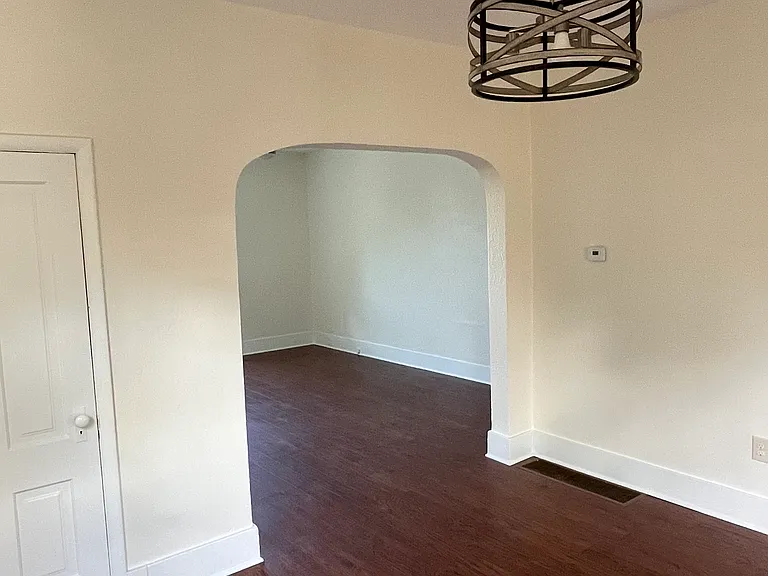 505 Hillsdale St — Photo 14