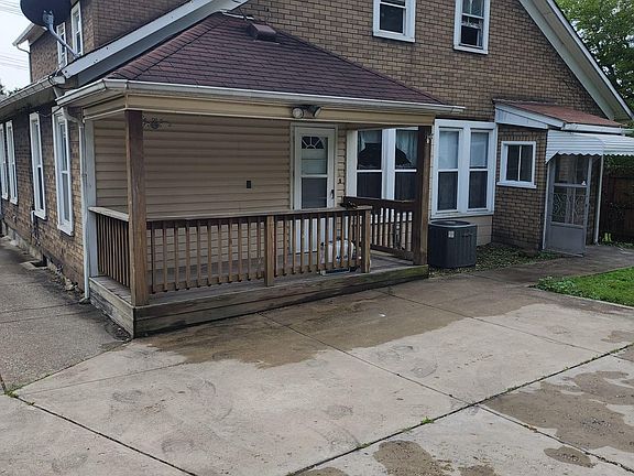 5th image of 7505 Harvard Ave #2