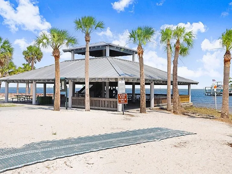14610 Coral Dr — Photo 7