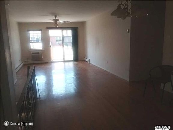 3rd image of 14 Glen Hollow Dr APT E23