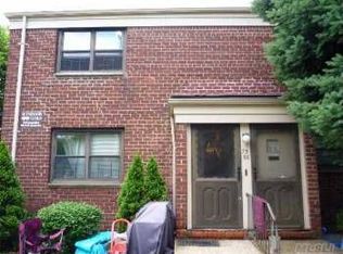 7366 Springfield Blvd, Oakland Gardens, NY 11364