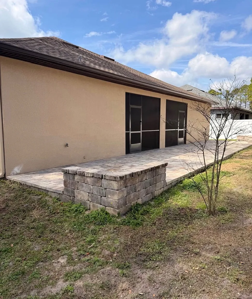 3 bed, 1384 sqft, $1,900 — Photo 3