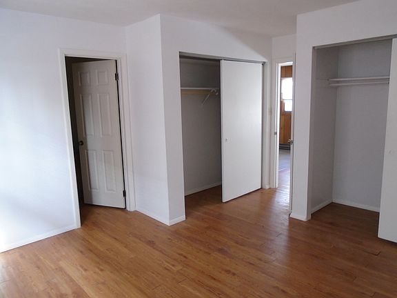 4th image of 1931 Herbert St #4