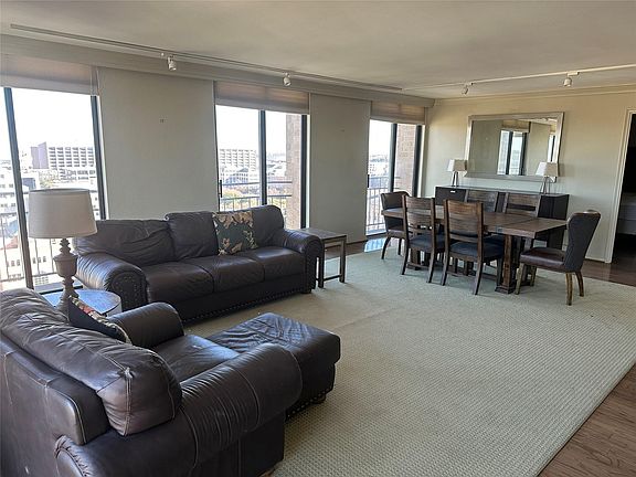 3rd image of 1122 Colorado St APT 1902