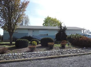 2021 Andreasen Dr, Clarkston, WA 99403