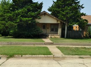 1507 7th St, Woodward, OK 73801