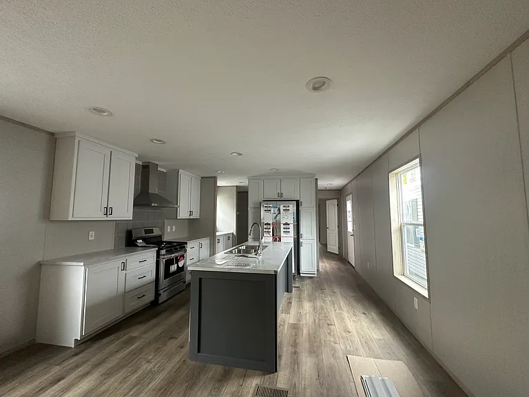 40 W Flamingo Rd — Photo 1