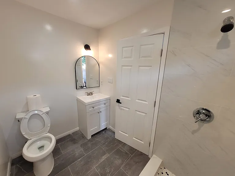 3403 Van Wig Ave #2 — Photo 6