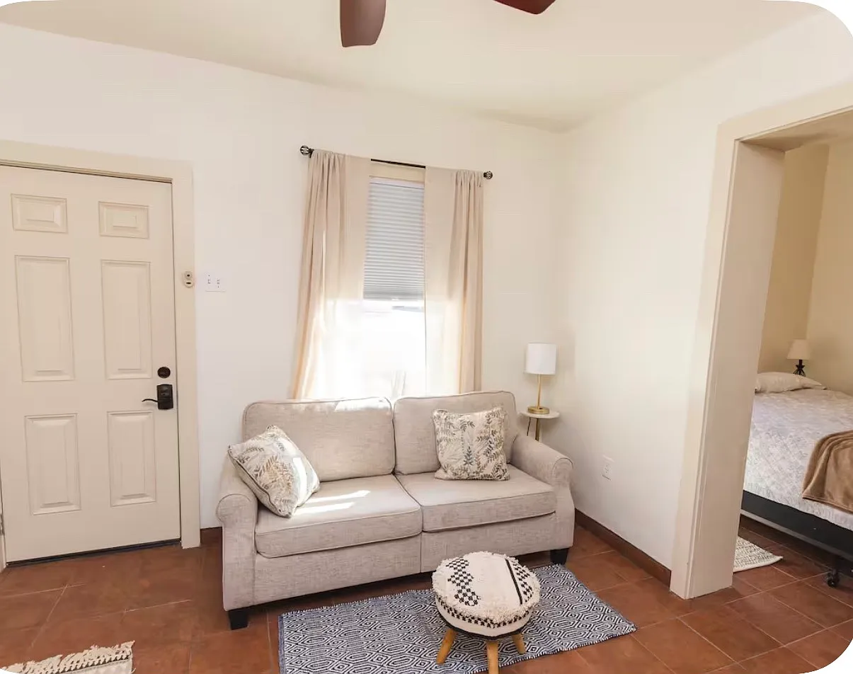 1 bed, 500 sqft, $1,200 — Photo 1