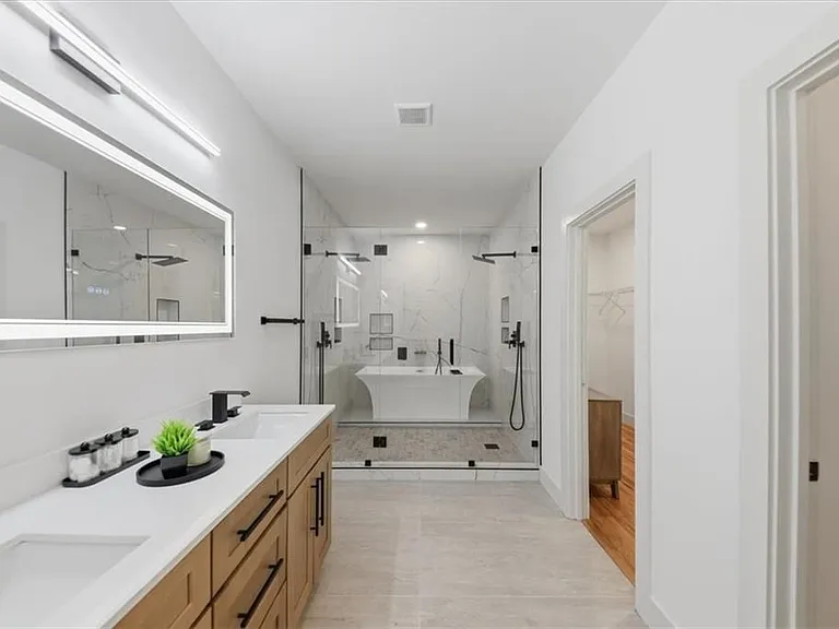 4107 Danforth Rd — Photo 46