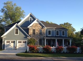 5906 Ryland Dr, Bethesda, MD 20817