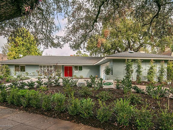 2nd image of 1054 S Arroyo Blvd
