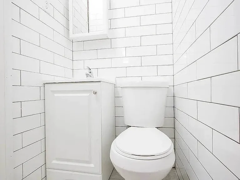 13 Saint Marks Pl #4R — Photo 6