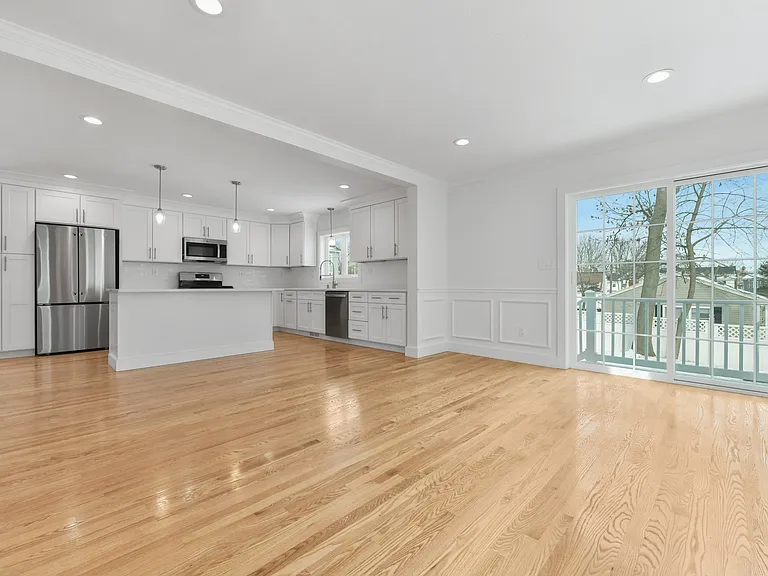 62 W Milton St #62 — Photo 10