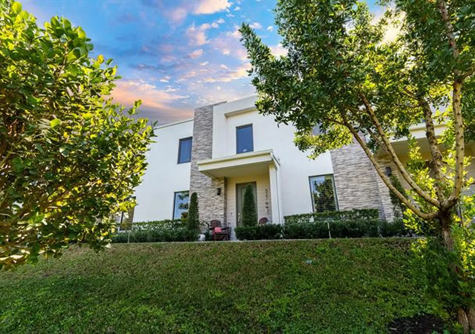527 NW 17th St th 527, Fort Lauderdale, FL 33311 — Photo 2