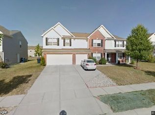 19290 Searay Dr, Noblesville, IN 46060