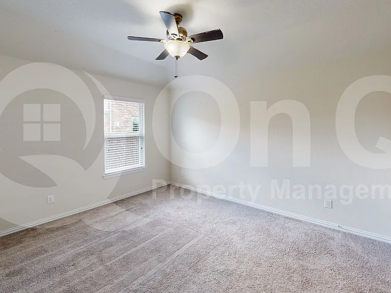 211 Copper Canyon Dr — Photo 15