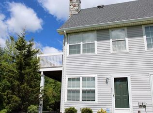 31 Des Moines Ct, Tinton Falls, NJ 07712