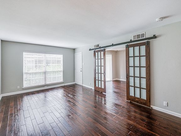 4th image of 5323 Fleetwood Oaks Ave APT 255
