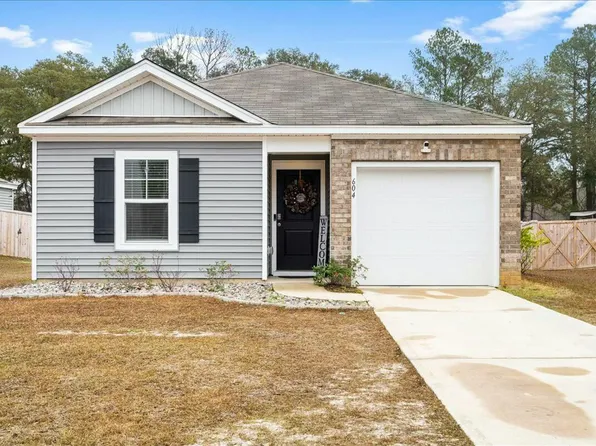 604 Red Mulberry Rd, Moncks Corner, SC 29461