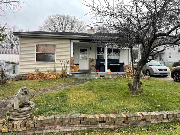 105 Maple St, Russell, KY 41169