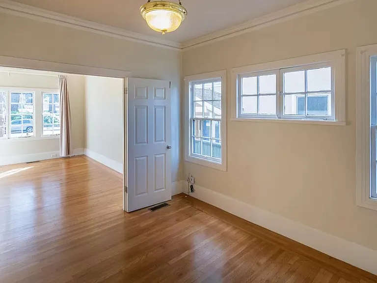 2720 College Ave #2 — Photo 15