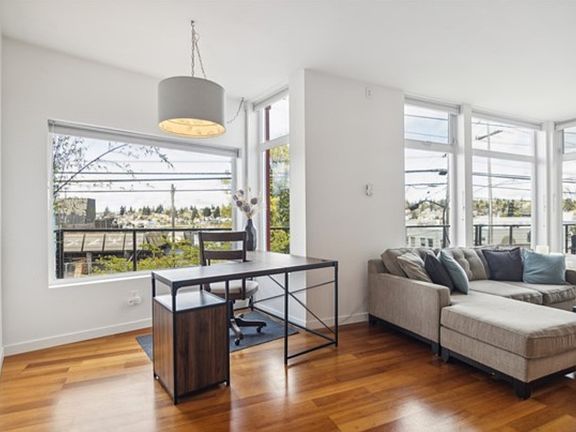 3rd image of 2960 Eastlake Ave E APT 101
