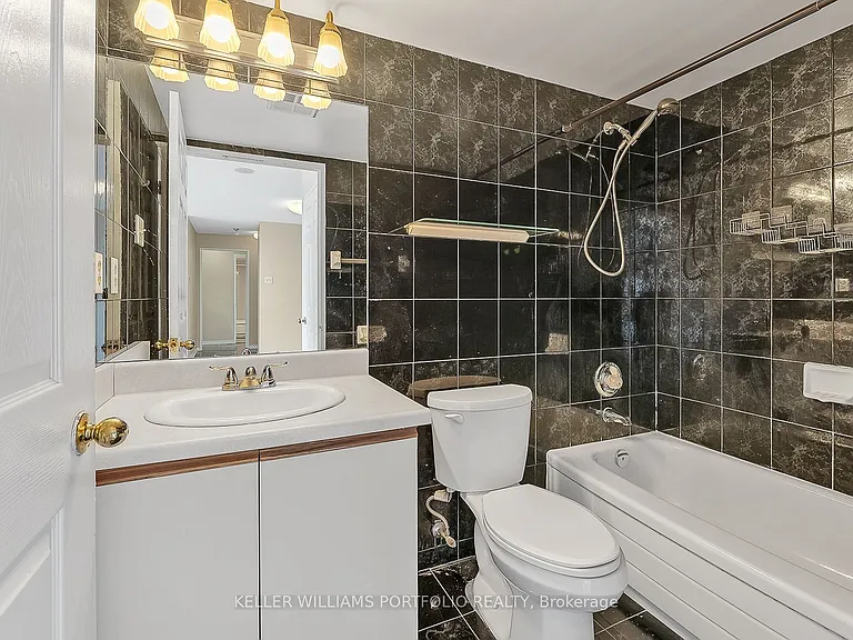 400 Webb Dr #1402 — Photo 15