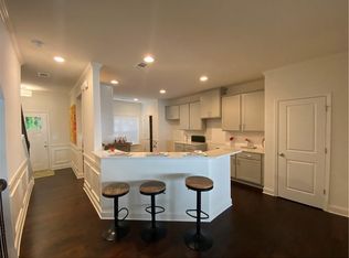 214 Ismal Dr SW, Atlanta, GA 30331