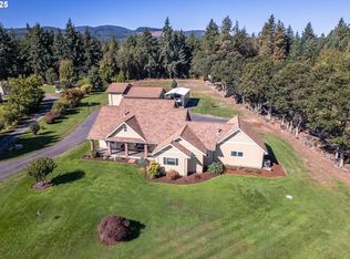 4300 Kahoe Dr, Hood River, OR 97031