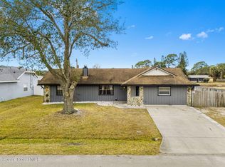 364 Hatcher St SE, Palm Bay, FL 32909