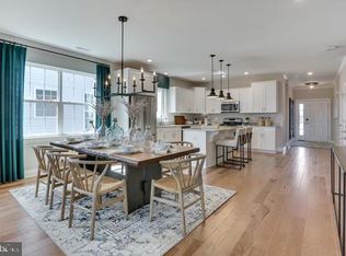 16 Bridge Blvd, Mount Holly, NJ 08060