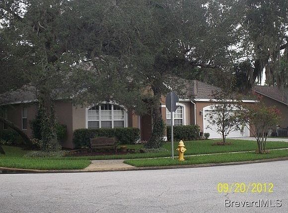 1st image of 415 Bella Vista Dr
