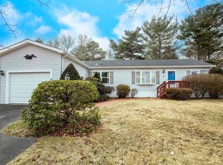 18 Headlands Dr, Plymouth, MA 02360