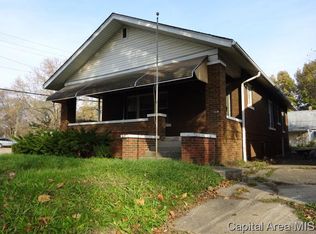 1532 N 9th St, Springfield, IL 62702