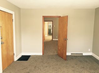 321 Olive St APT 1, Kansas City, MO 64124