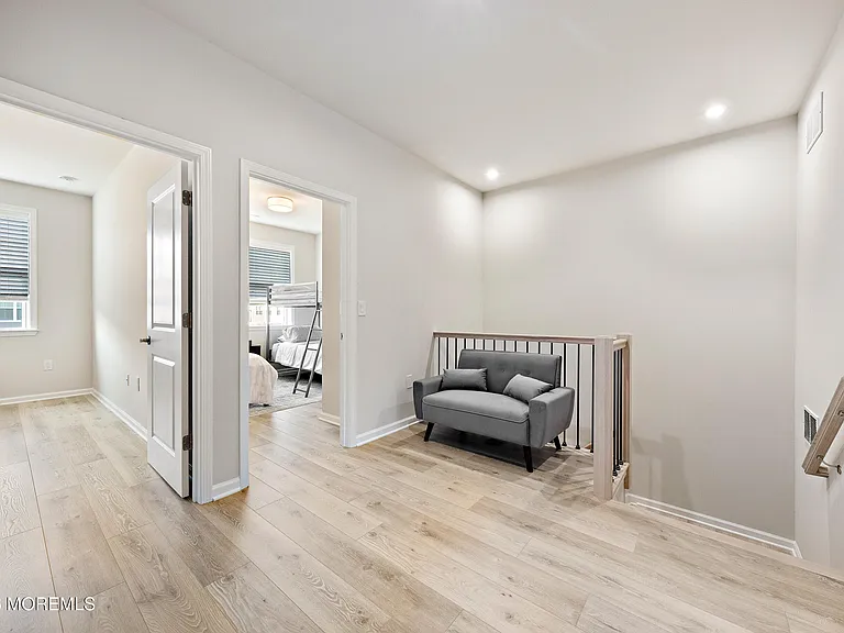 15 Laird Way — Photo 48