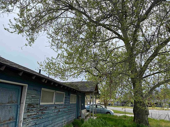 5th image of 354 Wright Ave