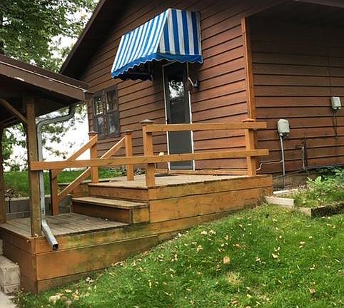 3rd image of 43105 Pleasure Park Rd